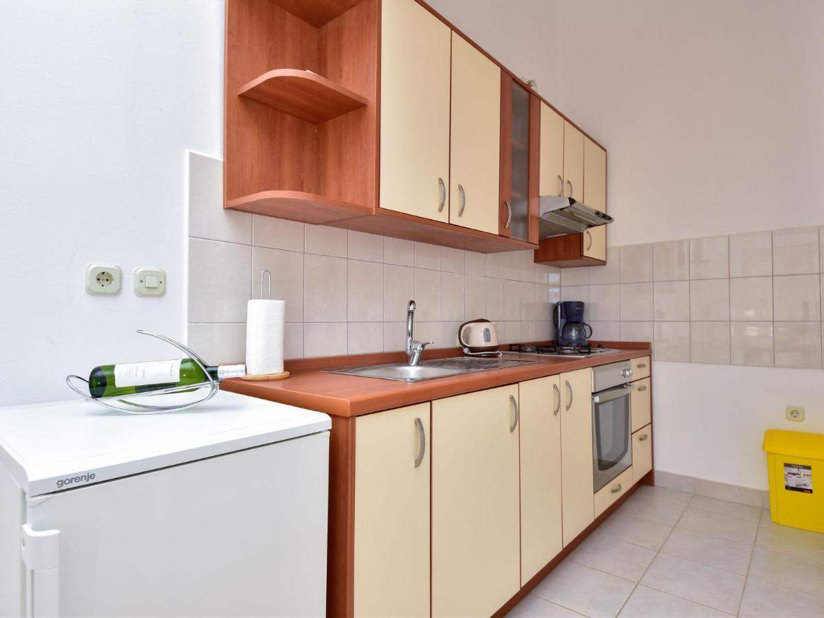 Cozy Holiday Home In Krusevo With Garden Εξωτερικό φωτογραφία